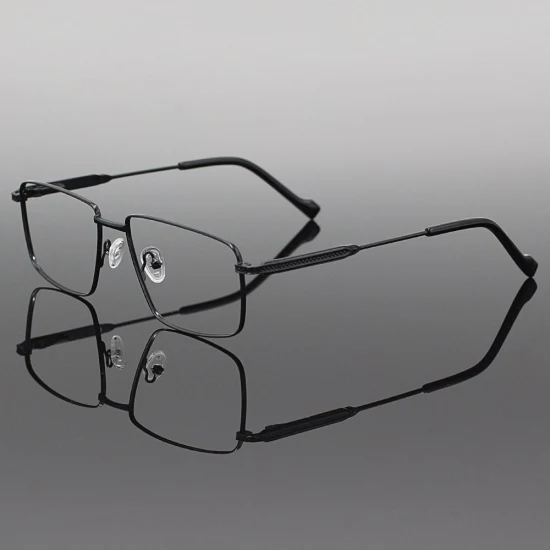 Montature per occhiali da vista in vetro ottico in puro titanio di fascia alta