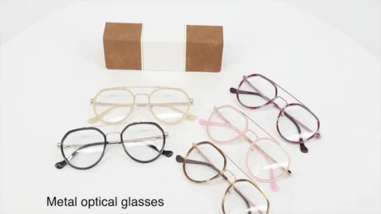Pronto per la spedizione Nuovo design Classico Tendenza della moda Comodi occhiali quadrati da donna Occhiali da lettura colorati